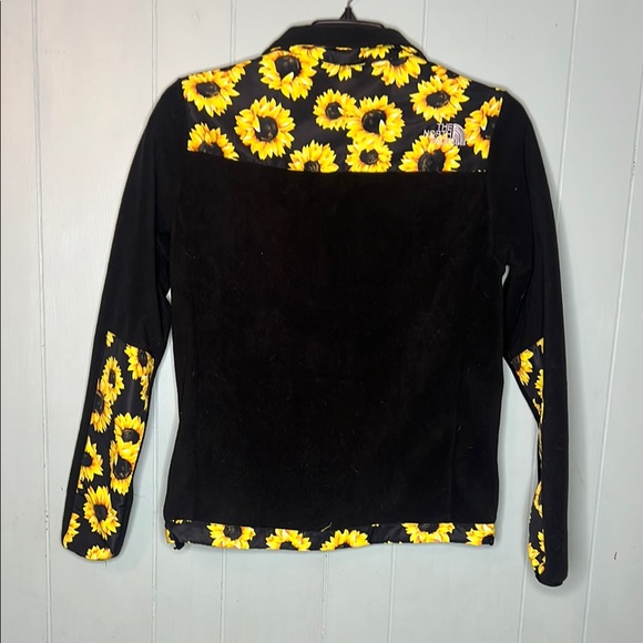The North Face Black and Yellow Utility Jacket with Sunflower Design - Picture 4 of 4